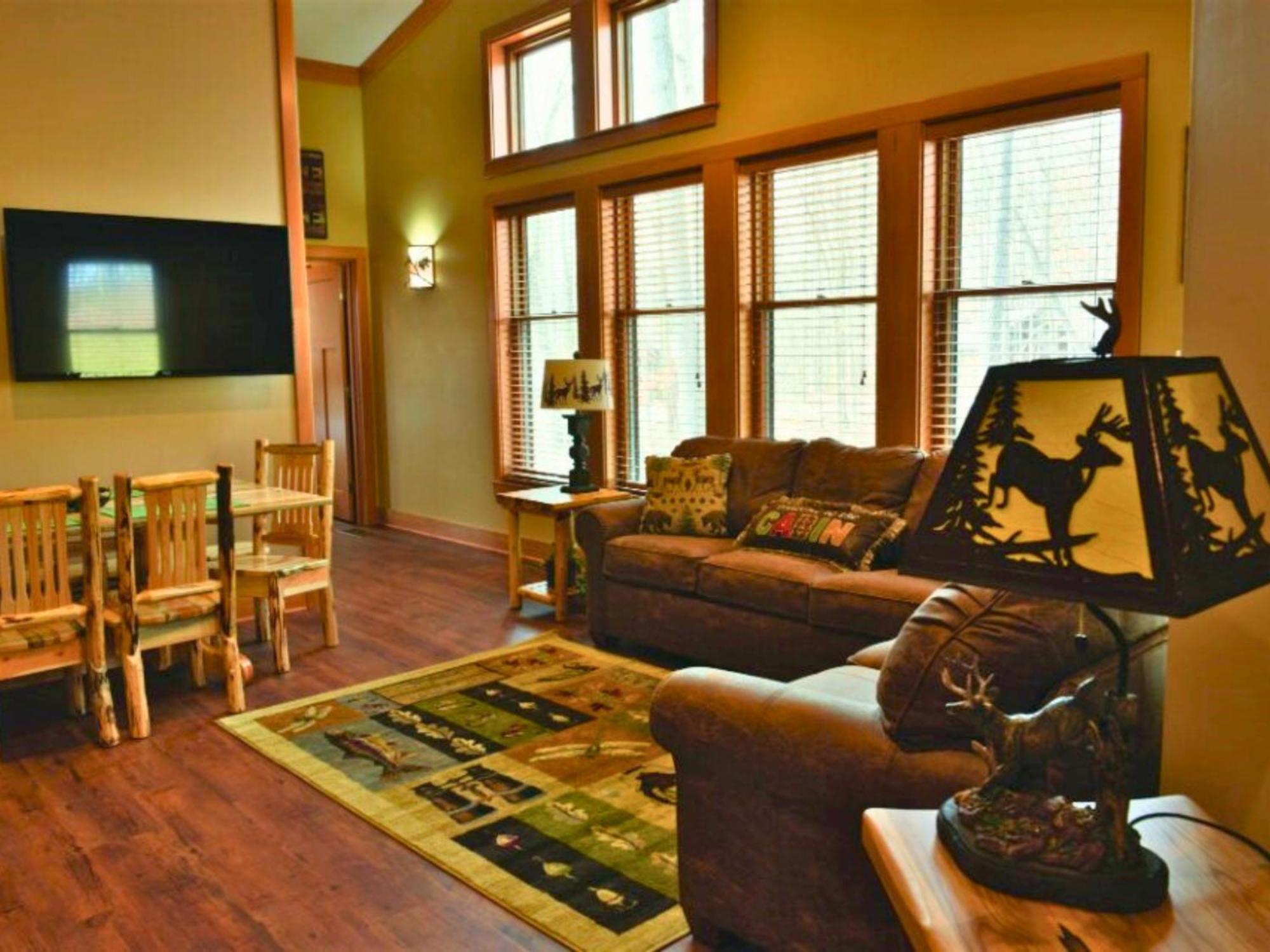 Abe Martin Lodge&cabins Hotel