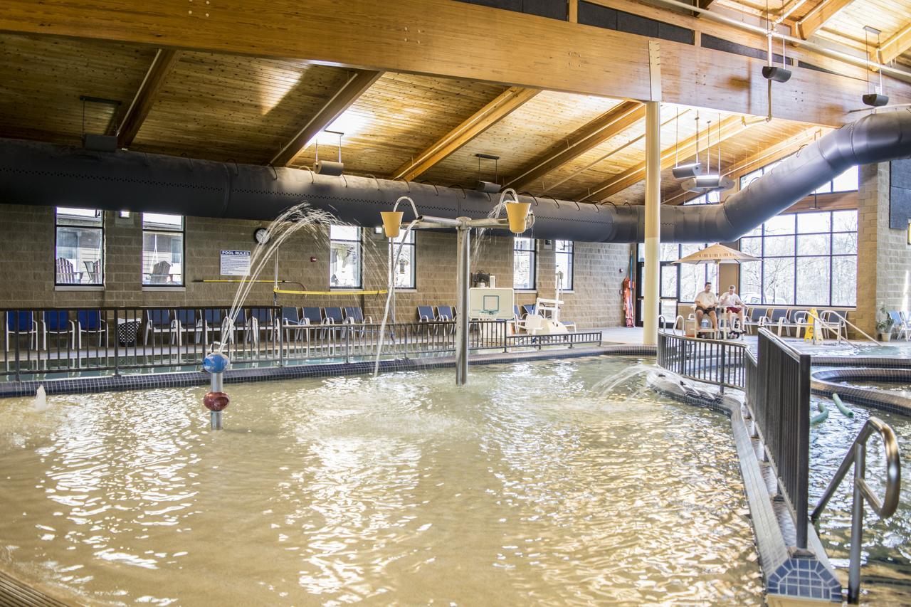Abe Martin Lodge&cabins 3*